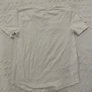 Lululemon love curved-Hem crewneck T -shirt 2 womans